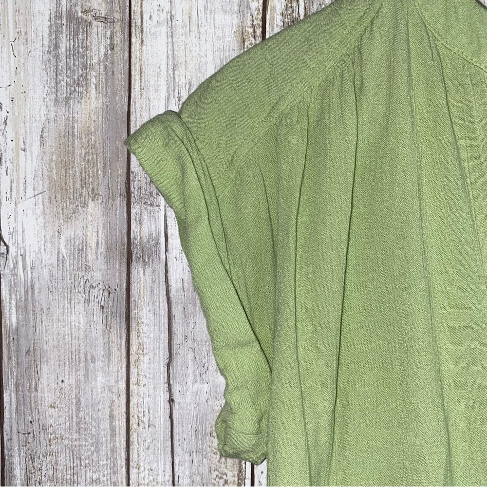 Loft Green Linen Blend High-Low Button Down - Picture 3 of 5